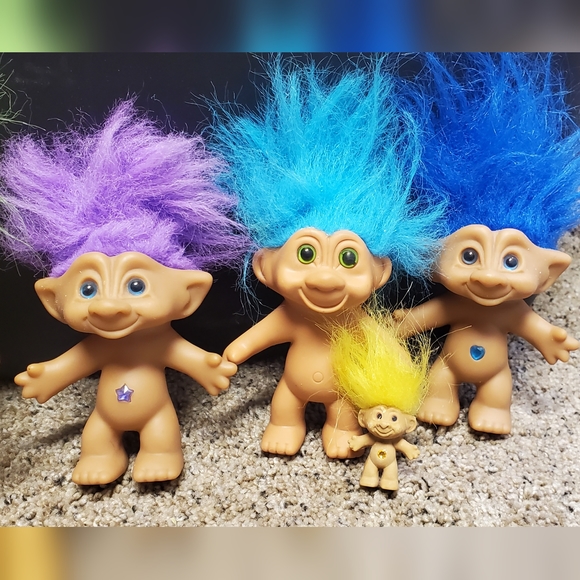 6 Vintage Troll Dolls - Picture 2 of 7